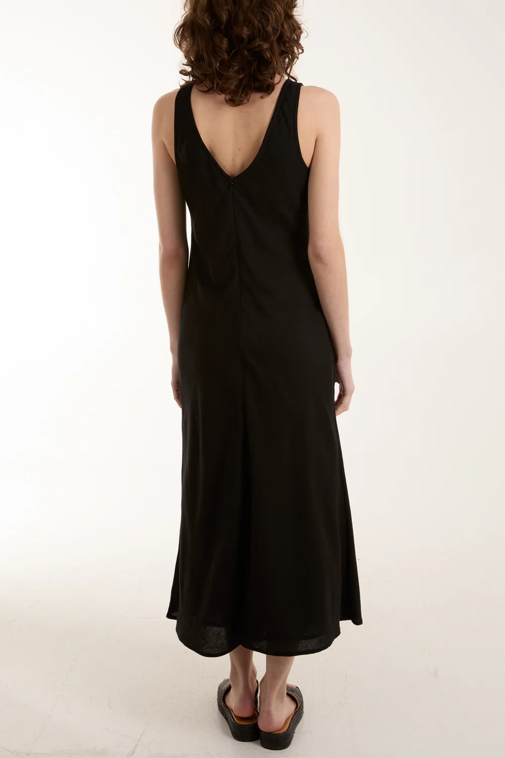 Nia Bias Cut Sleeveless Midi Dress - Black  KindleHouse