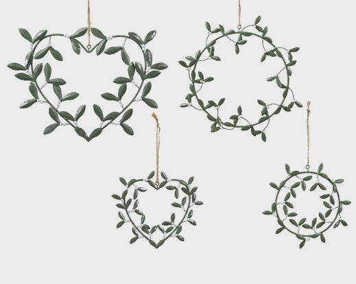 Set of Two Iron Mistletoe Wreaths