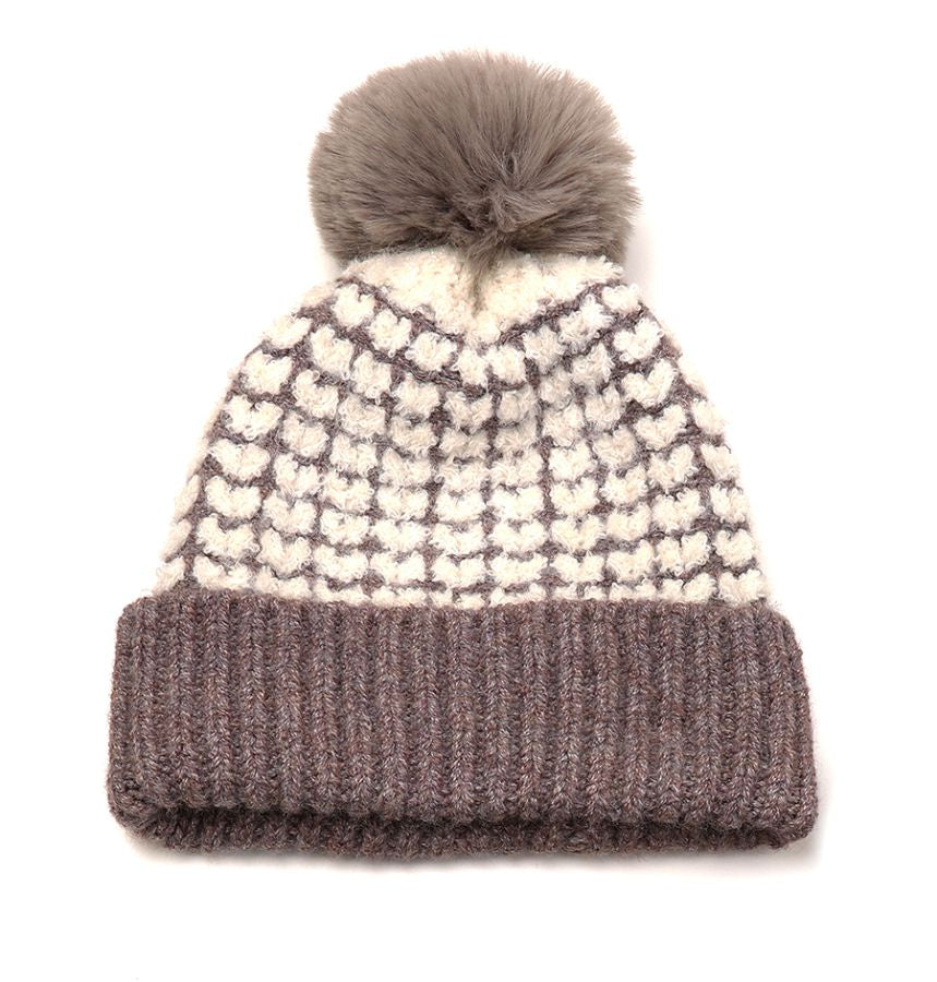 POM Heart Knitted Hat With Faux Fur Pompom - Cappuccino