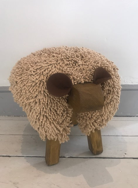 Ewemoo Sheep Footrest Walnut