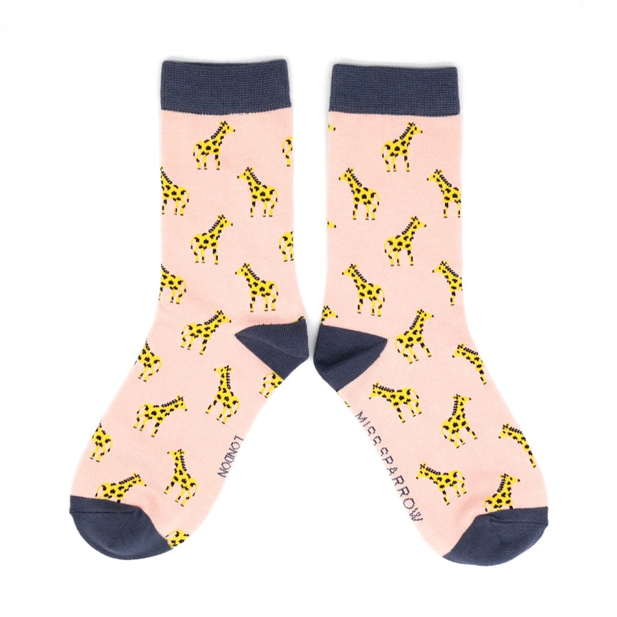 Miss Sparrow Ladies Socks Giraffes - Pink